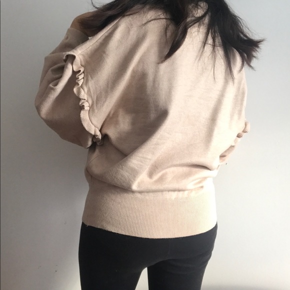Dolman sleeve sweater - Picture 12 of 15